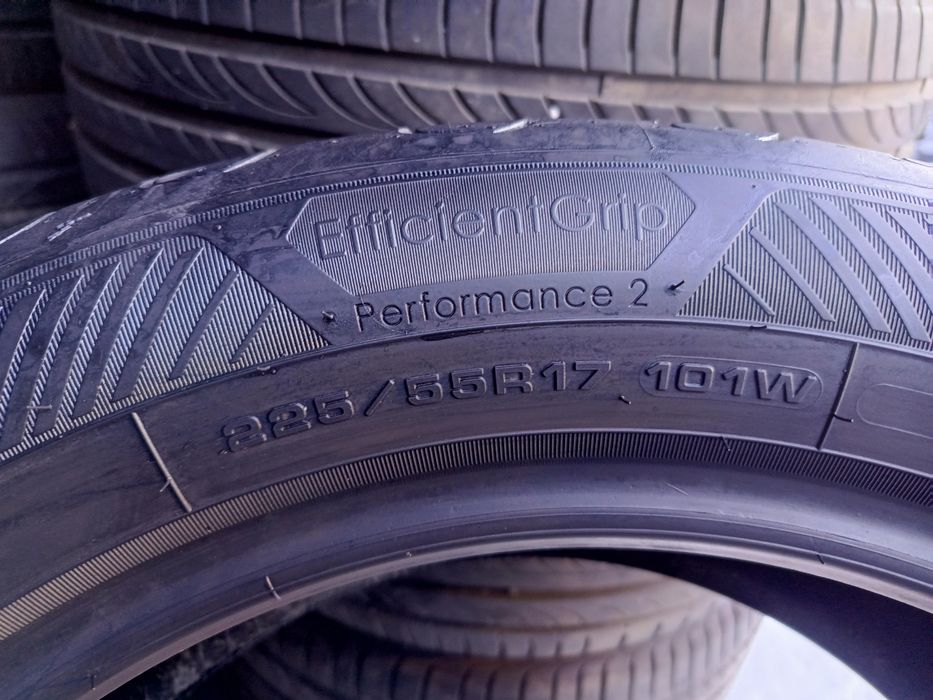 Sprzedam prawie nowe opony Goodyear 225/55 r17