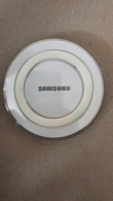 Samsung bezprzewodowa ładowarka Adapter 5V 2A qi