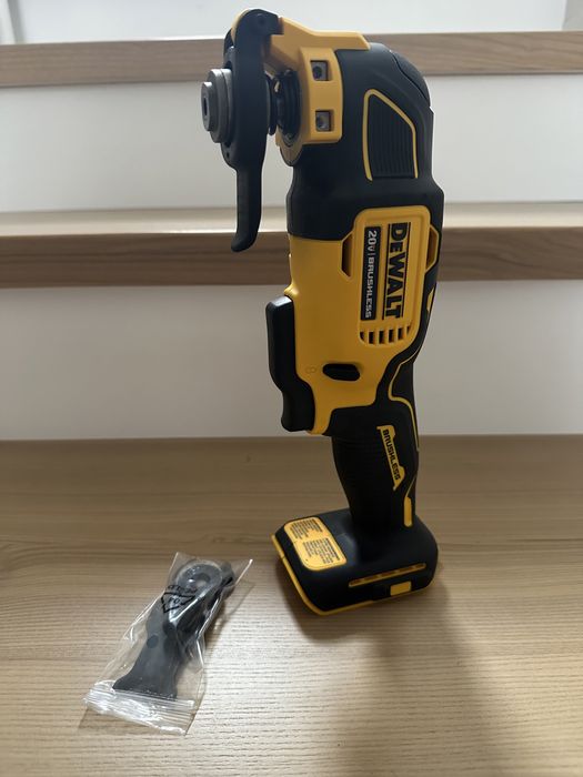 Реноватор dewalt dcs354b (мультитул)
