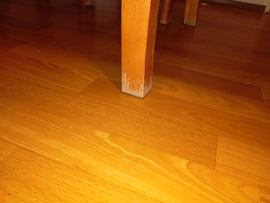 Stół 125X80+ 4 krzesła