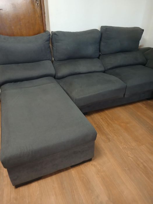 Sofa cinzento usado nas como novo