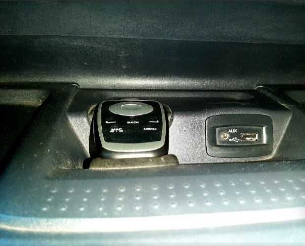 Опель Віваро 2.0