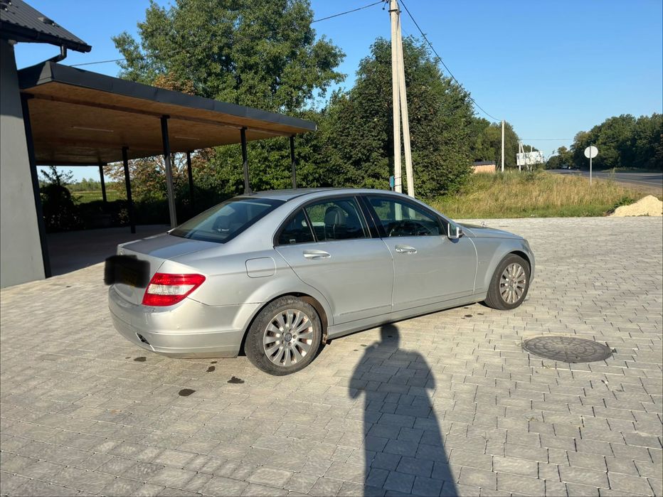 Продам Mercedes C-klass diesel automat