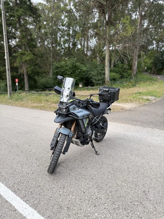 Cf moto 450 MT 2025 com muitos extras e como nova