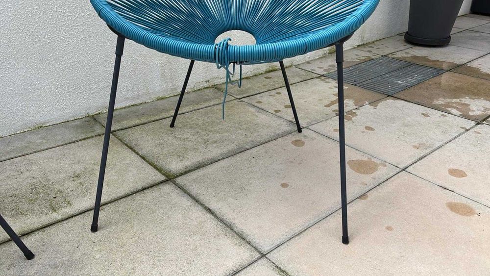 Cadeira de rattan azul mikonos Acapulco