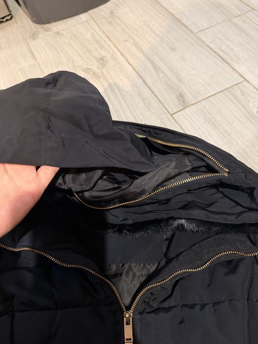 Продам дуже теплу куртку zara