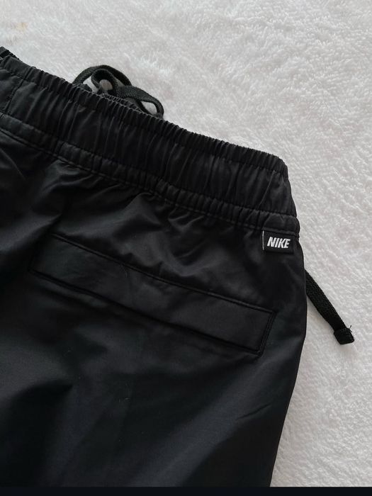 Джогери Nike з нових колекцій