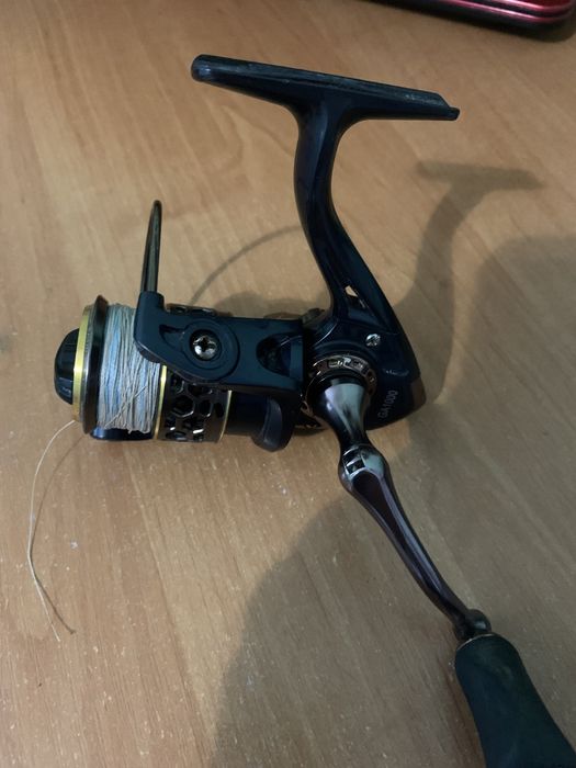 Продам котушку Dr.Agon 1000розмір