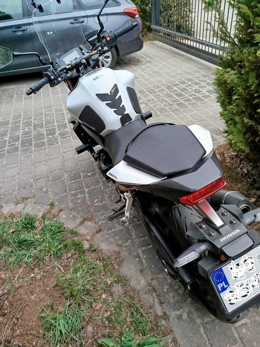 Honda 750 Hornet - salon Polska