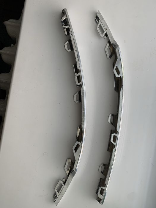 Молдинг бампера лівий 5NA853841D хром бампера vw tiguan 2