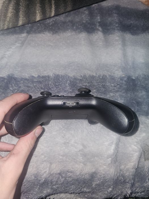 Kontroler / Pad Xbox One czarny (Model 1537)