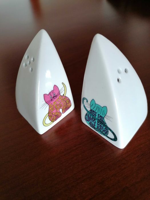 Saleiro e pimenteiro gato preto