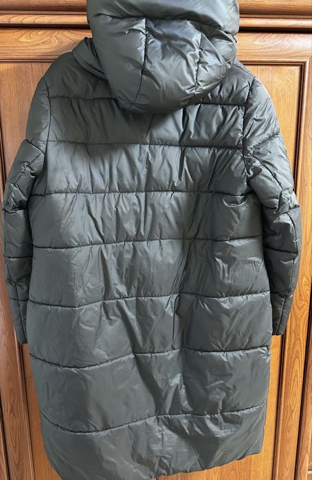 Пальто пуховик , стан як нове