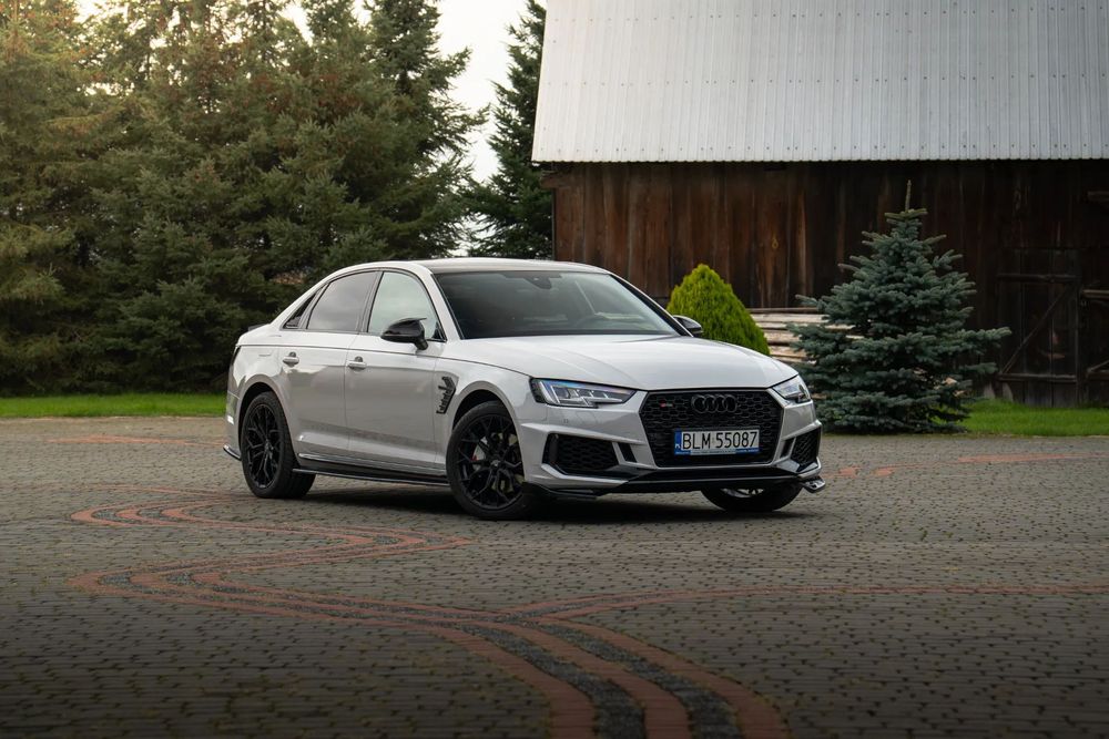 Audi A4Limousine