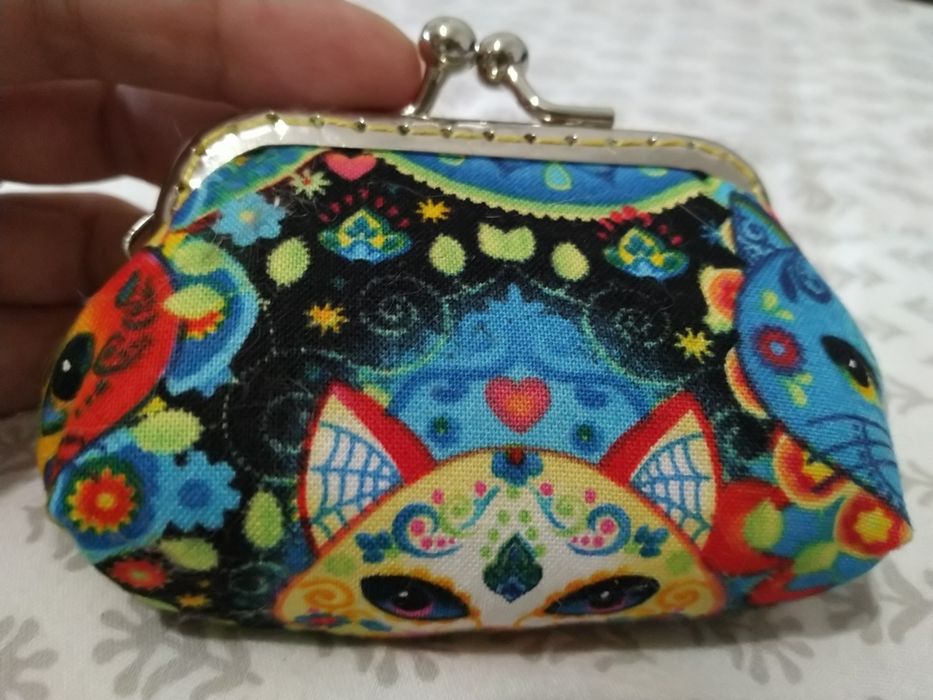 Porta-moedas com gatos