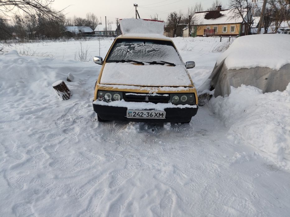 Продам дві машини за 900  доларів торг присутній або обміняю