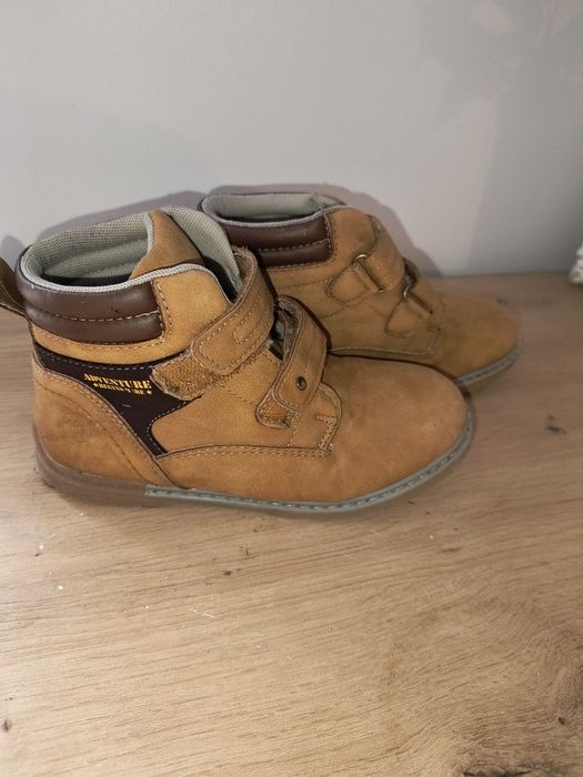 Buty trapery, chłopiec,