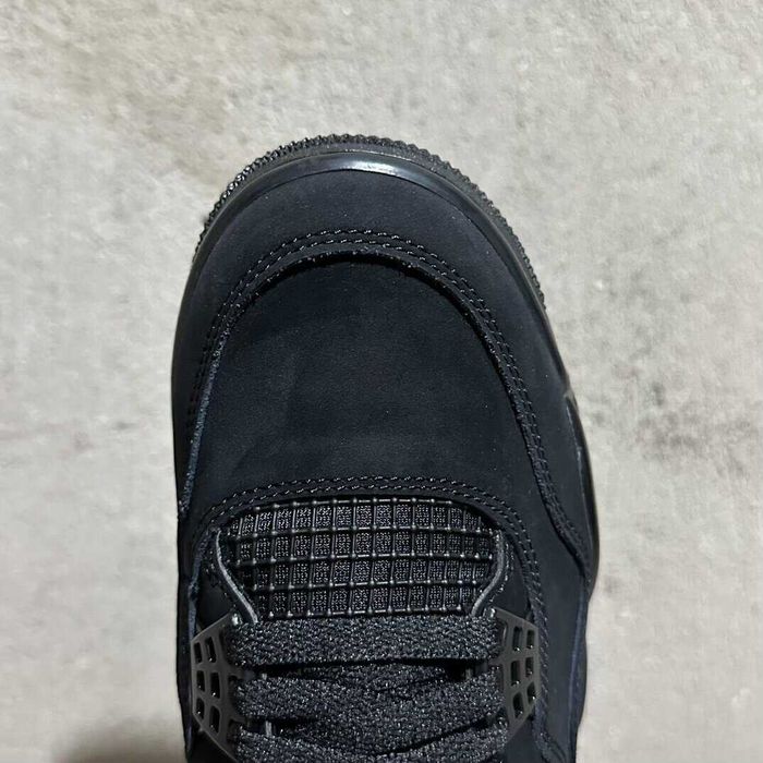 Air Jordan 4 Retro Black Cat r.38