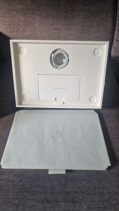 MacBook Air M4 16GB