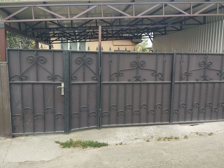 Продам Б/У ворота і калітку