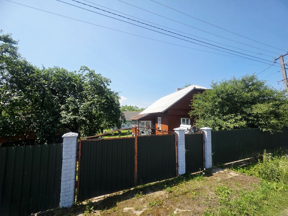Продаж будинку в Львівській обл. 20 КМ від м.Самбора