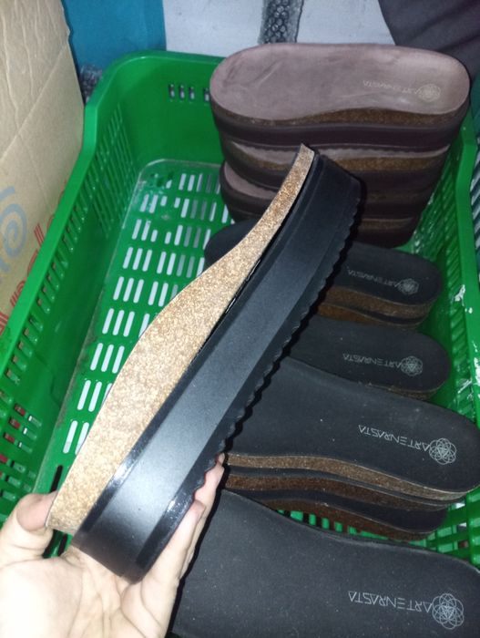 Palmilhas e solas64552102717187124