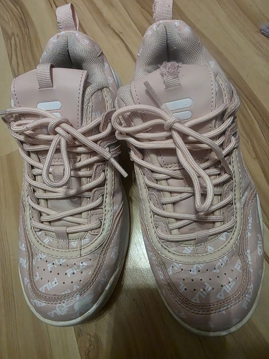 Rozowe sneakersy  marki fila rozmiar 37