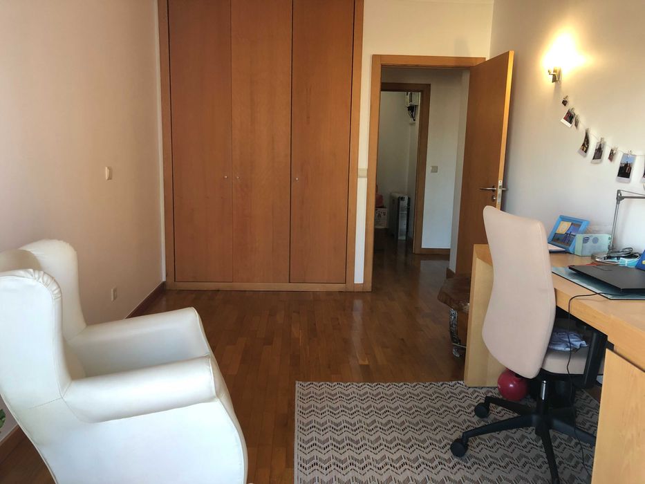 T2+1 último piso voltado a poente nos Maninhos, Maia, por 335.000€