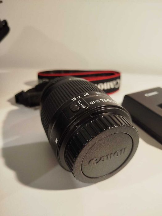 Kit Máquina Fotográfica CANON EOS 2000D + 18-55 mm f