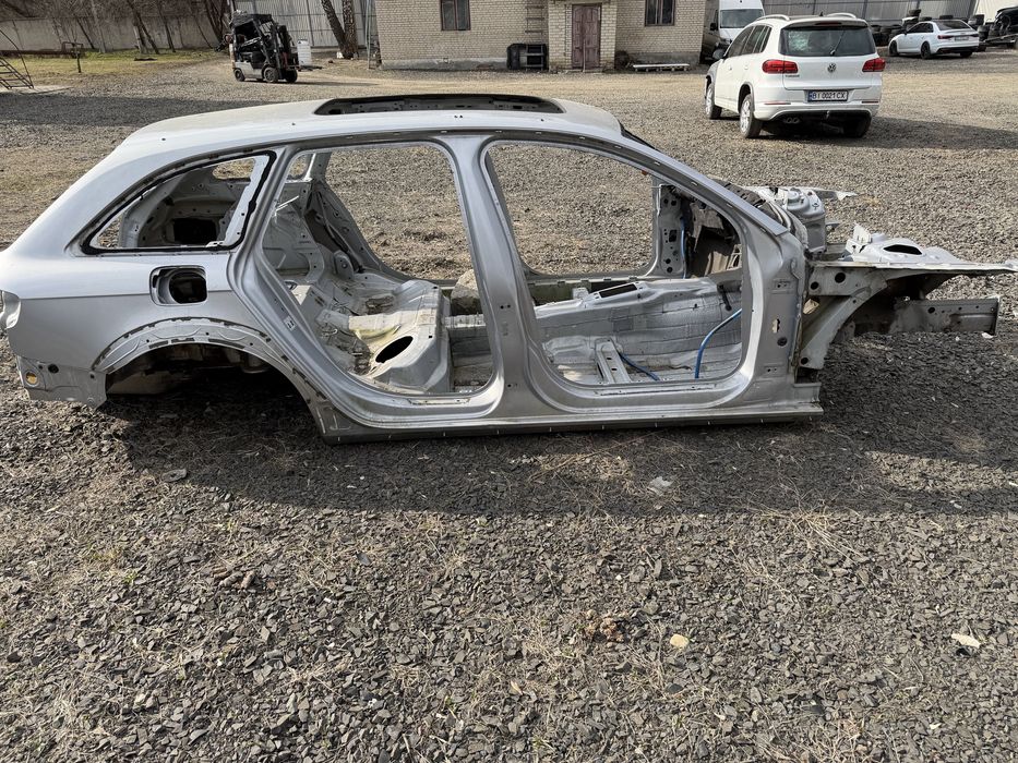 Audi A4 B8 Allroad четверть крило поріг криша ланжерон фільогка щока