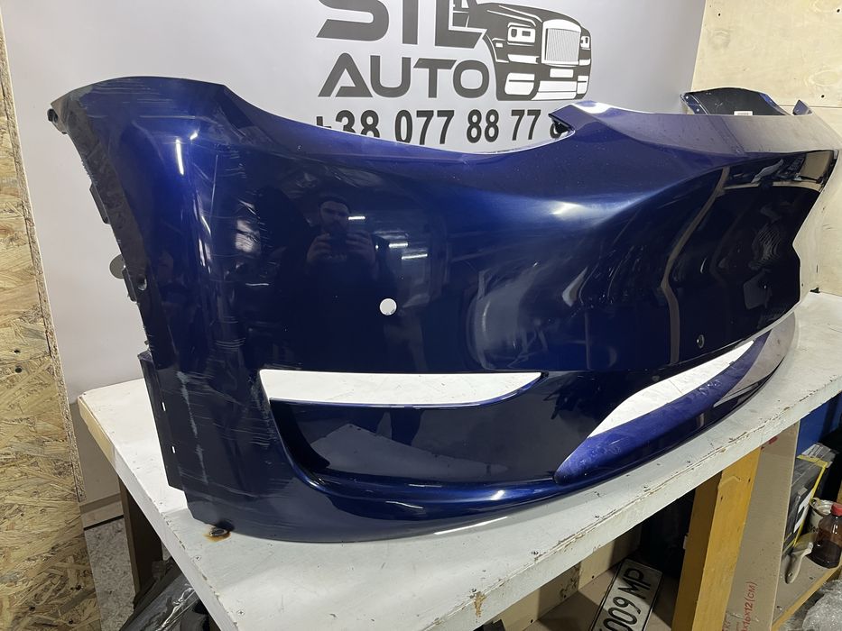 Передній бампер Tesla Model Y