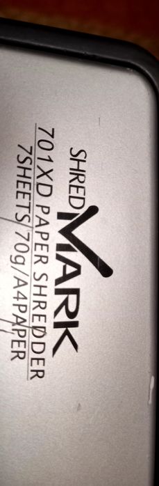 Шредер, пристрій для знищення документів