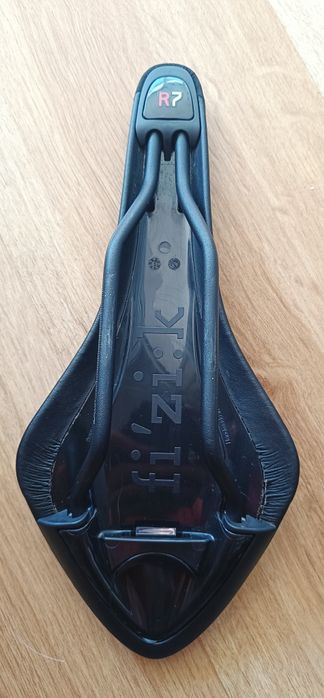 selim estrada ciclismo fizik r7- novo