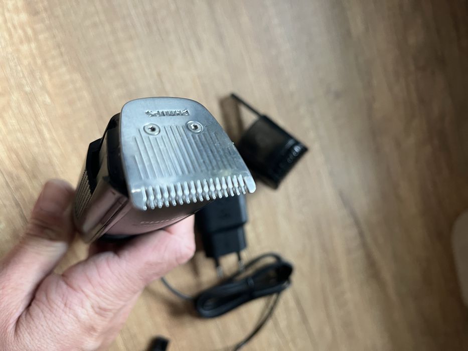 Golarka Trymer Philips BT520 – Series 5000