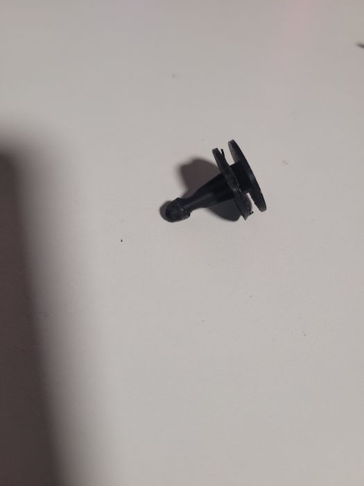 E39 clips(25 pack male/female) A/B/C pillar 51 43 8 189 311