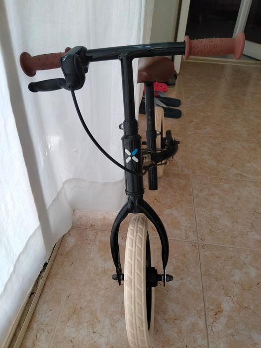 Bicicleta Aprendizagem Decathlon BTWIN sem pedais