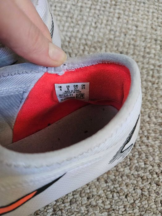 Korki puma piłkarskie