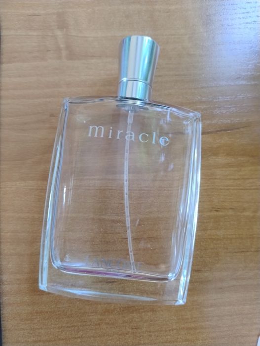 PUSTY flakon po Miracle Lancome