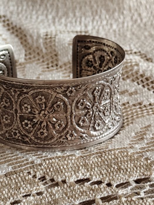 Piękna  bransoletka srebna