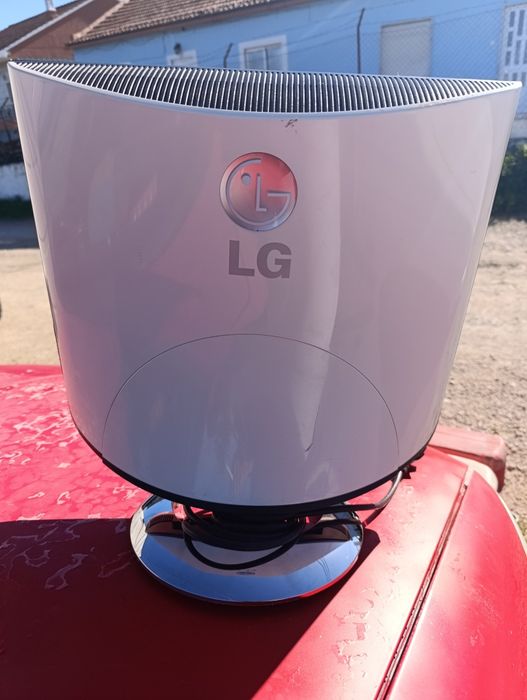 Monitor LG em bom estado