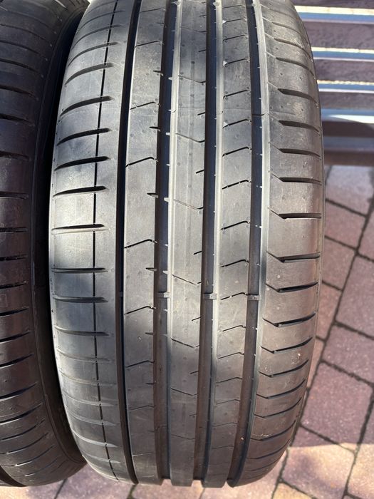 235/50R19 99W Pirelli P zero -  Demo 2021 r- Lato