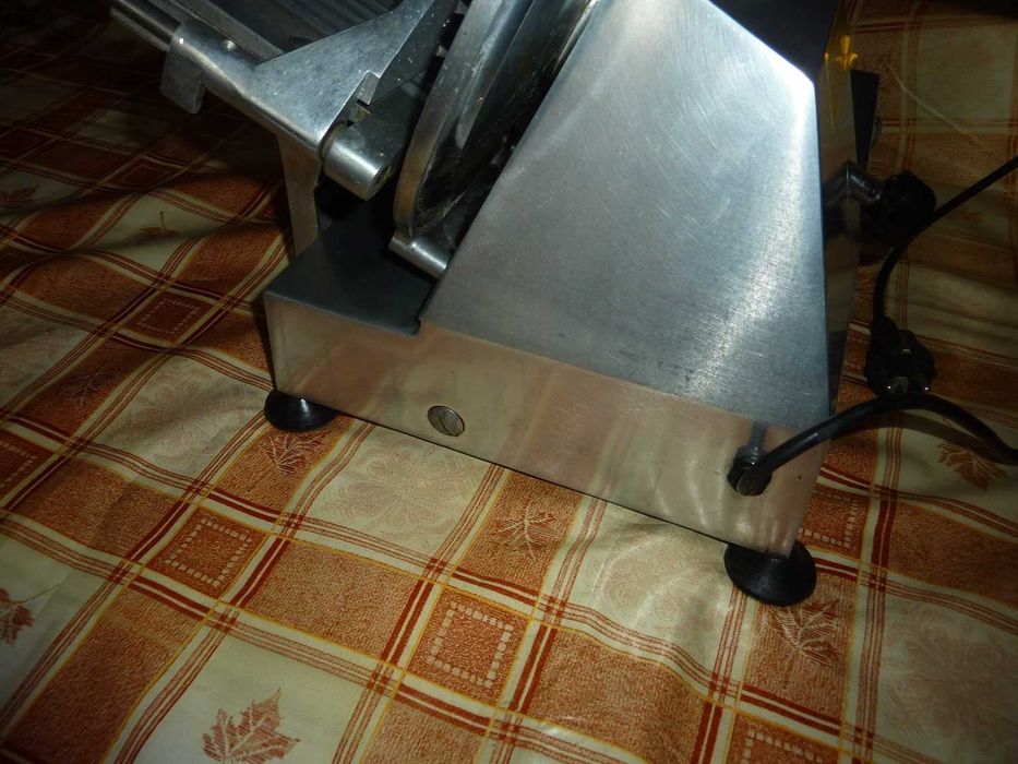 OKAZJA! Krajalnica elektryczna  SARO model GDF 250