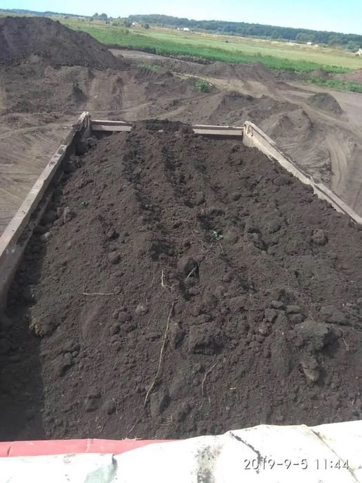 Чорнозем родючий.Доставка чорнозему.Чернозём.Чорнозем