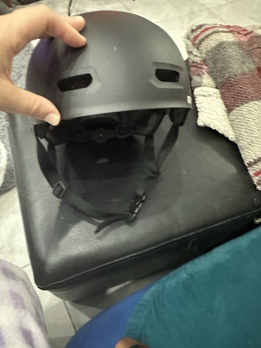 Capacetes para bicicletas ou trotrinetes