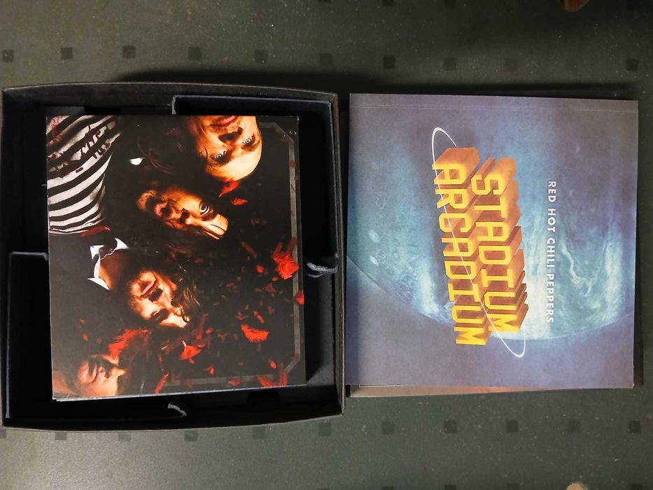 Album Arcade redhot chilipepers