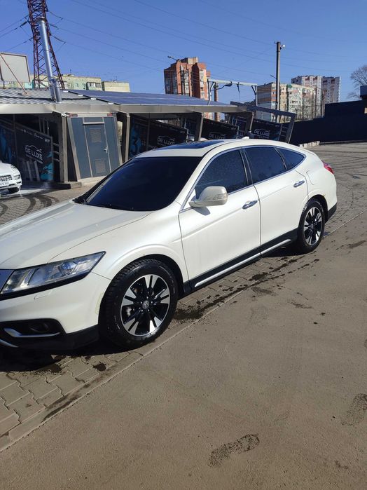 Хонда кростур 3.5 газ/бензин
