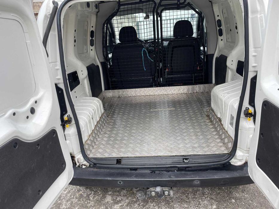 Vende-se Citroen Nemo 05/2013 Usada mas em bom estado