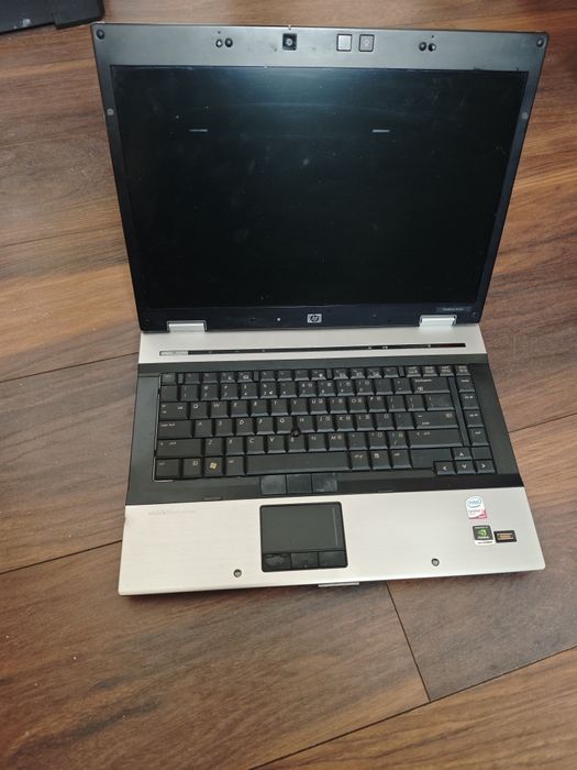 Laptop elitebook Hp8530w + stacja dokująca hstnn-i09x