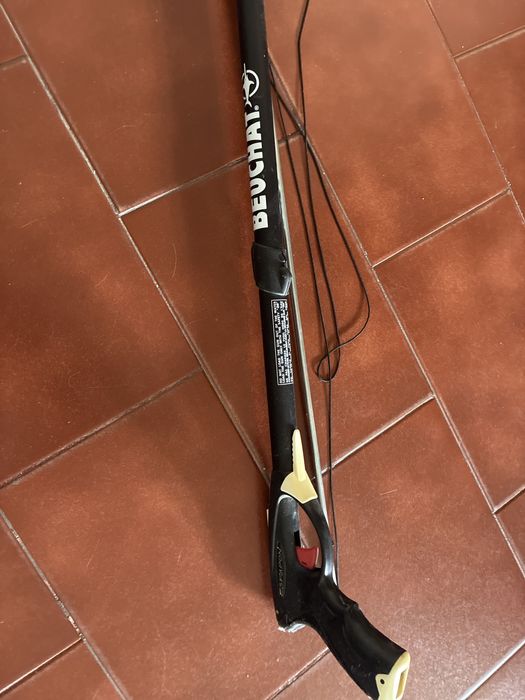 espingarda de caça submarina Beuchat 90 cm