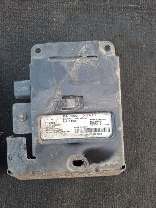 Czujnik martwego pola Jaguar XF 250 .  2009r